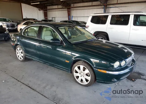 2005 Jaguar X-Type 3.0 from USA, damaged, VIN SAJWA51C25WE33471